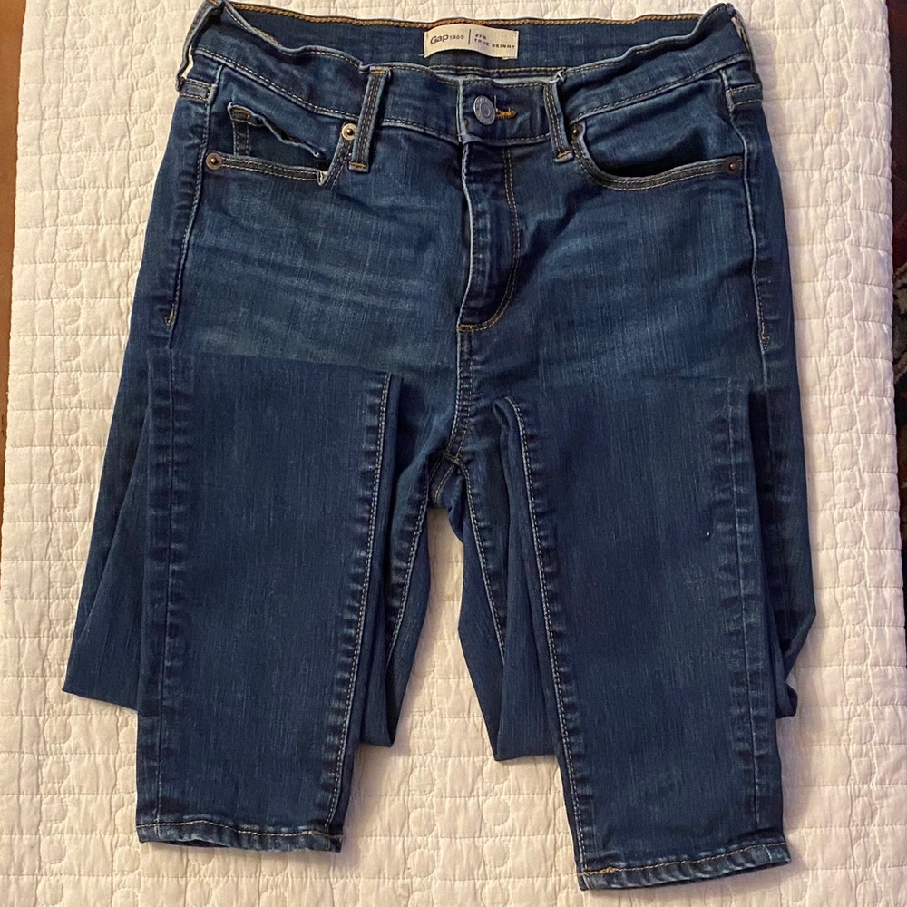 Gap True Skinny Jeans 27R